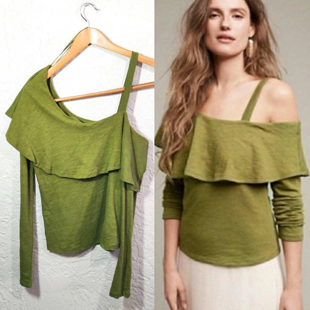 Postmark (Anthropologie} Asymmetrical Ruffle Top